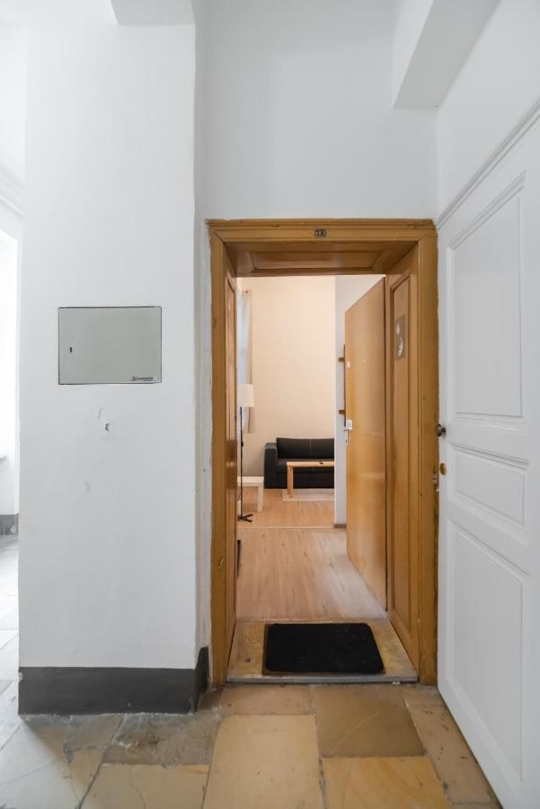 Klein, Aber Fein In Zentraler Ruhelage Viena Exterior foto